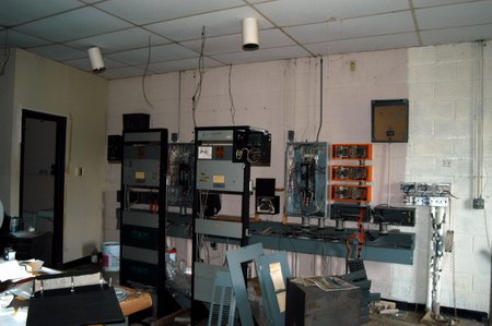 M-78 Twin/Triple Drive-In Theatre - Inside Projection